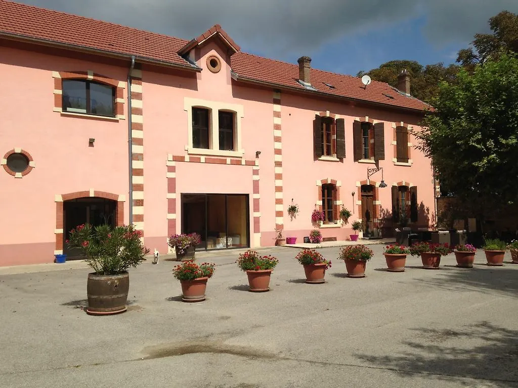 Vila Domaine De Bienassis Villemoirieu Francie